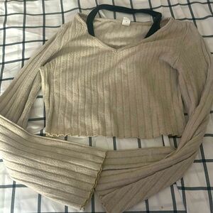 Teen 12-13 top from SHEIN no cuts or holes